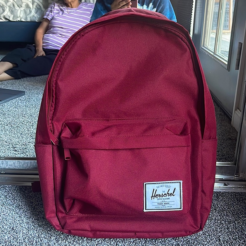 Herschel Backpack in XL.